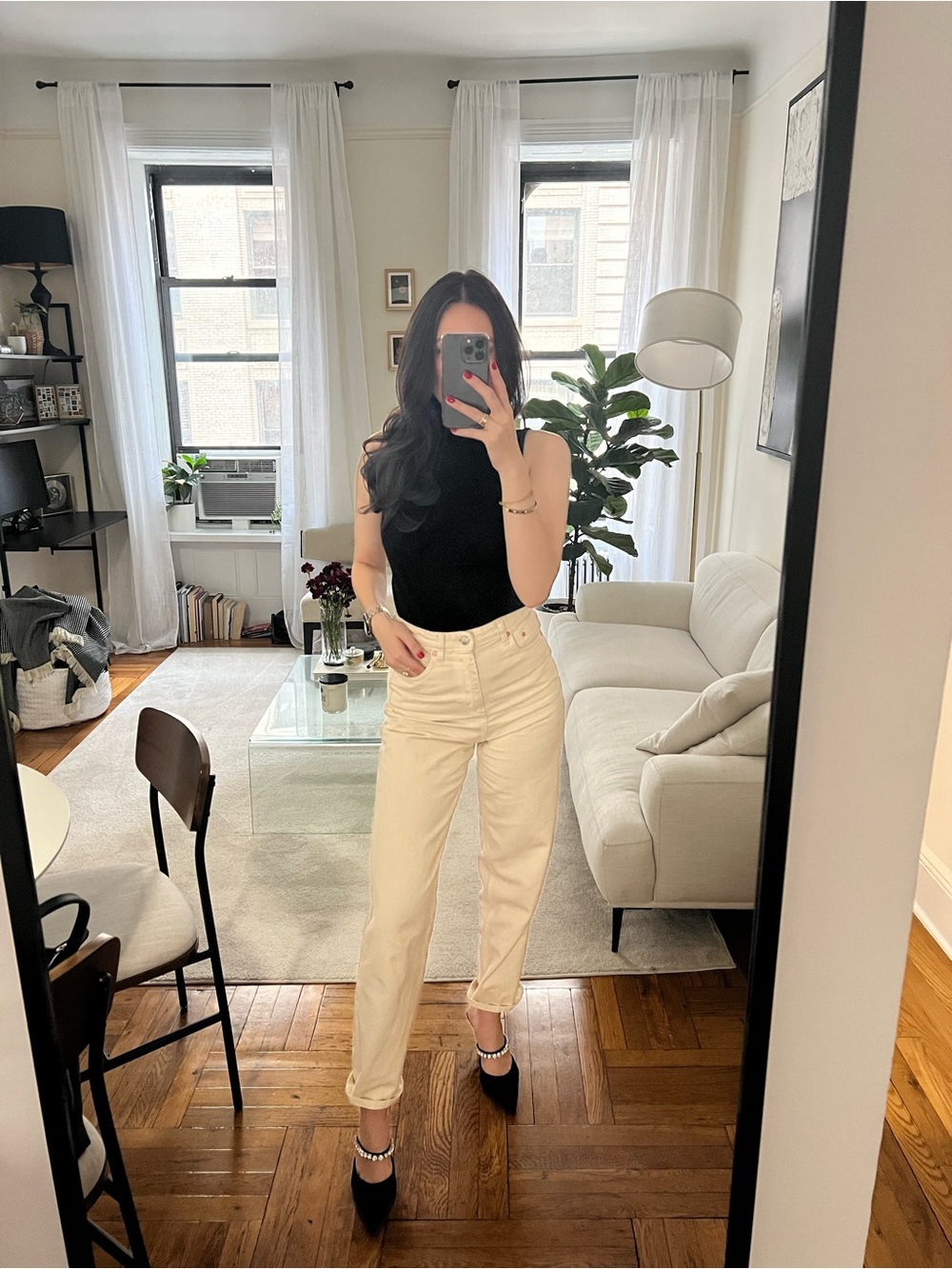 Women’s High-Rise Cream Jeans — Classic Straight Fit